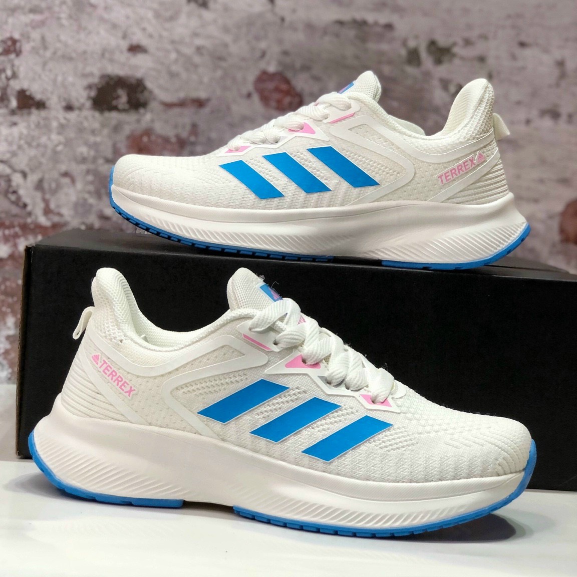 Giày thời trang nam Adidas Superstar - White/Blue | Chuyên nhận đặt hàng  xách tay từ các nước về Việt Nam với giá rẻ - uy tín - nhanh chóng.