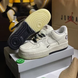 Giày-af1-âm-dương-siêu-cấp-7.webp