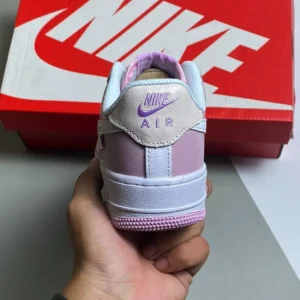 Giày-af1-kem-hồng-8.webp