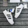 Giày-adidas-super-star-sò-tem-vàng.jpg
