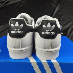 Giày-adidas-sò-tem-vàng-siêu-cấp-4.jpeg