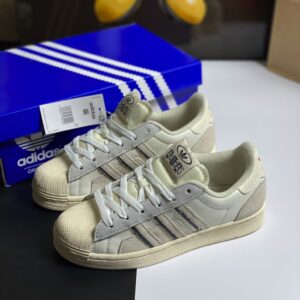 Giày-adidas-sò-xám-6.jpg