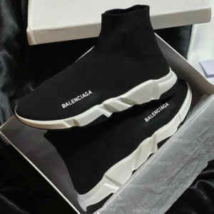 Giày-balenciaga-speed-run-9.webp
