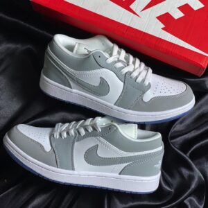Giày-jordan-1-low-wolf-grey-1.jpeg