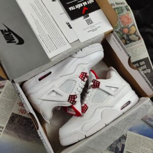 Giày-jordan-4-metalic-red-8.jpeg