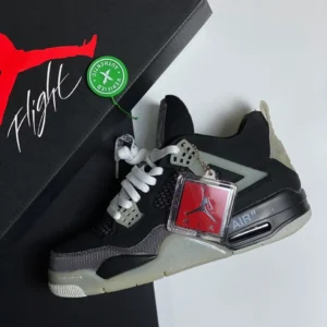 Giày-jordan-4-off-white-black-siêu-cấp-1.webp