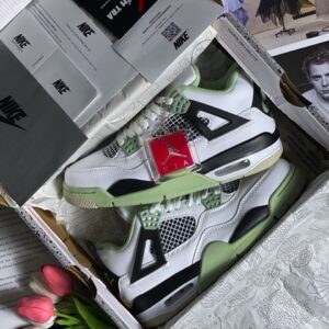 Giày-jordan-4-oil-green-2.jpeg