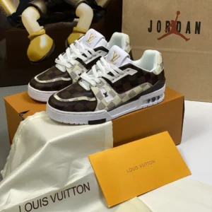 Giày-lv-trainer-damier-siêu-cấp-4.webp