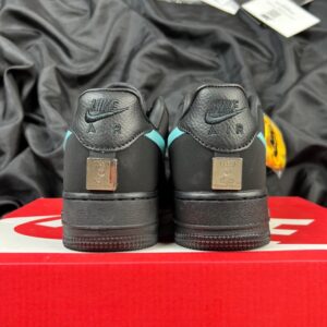 Giày-nike-af1-tiffany-co-4.jpeg