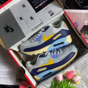 Giày-nike-air-max-90-royal-tint-2.jpeg