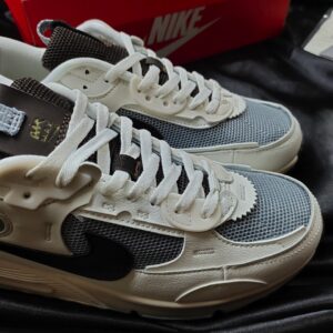 Giày-nike-air-max-90-wolf-grey-4.jpeg