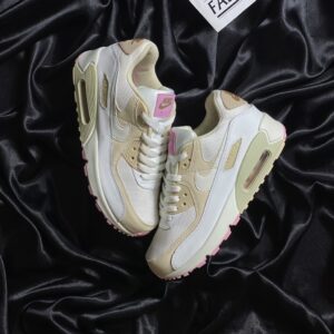Giày-nike-air-max-90-women-7.jpeg