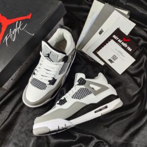 Giày-nike-jordan-4-military.jpg