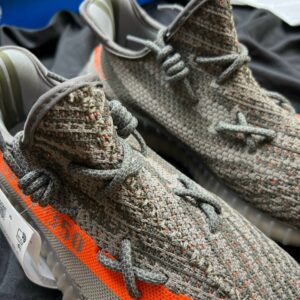 Giày-yeezy-350-v2-beluga-5.jpeg