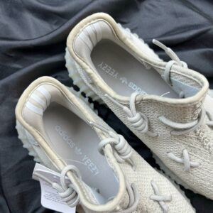 Giày-yeezy-350-v2-seasame-4.jpeg