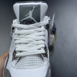 Mũi-giày-jordan-4-trắng.jpg